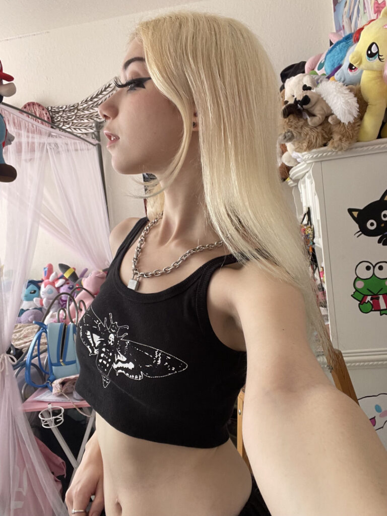 Twitch – TikTok – Iluvmeww – Nude