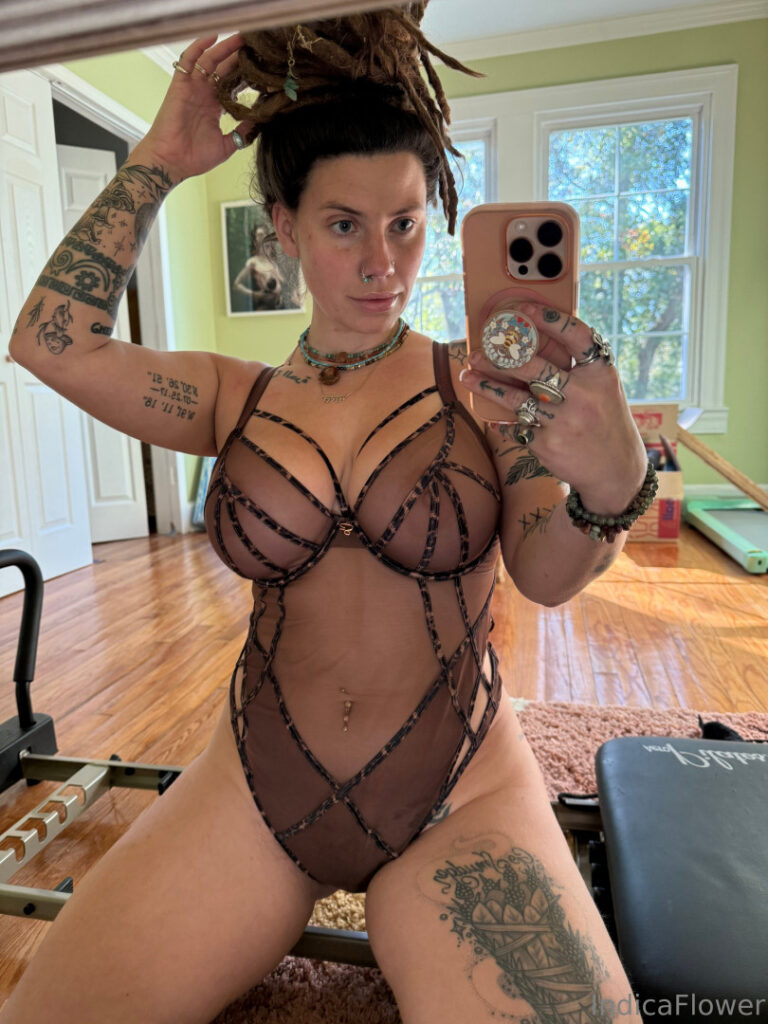 OnlyFans – XXX – T H I C C – Indica Flower – Nude