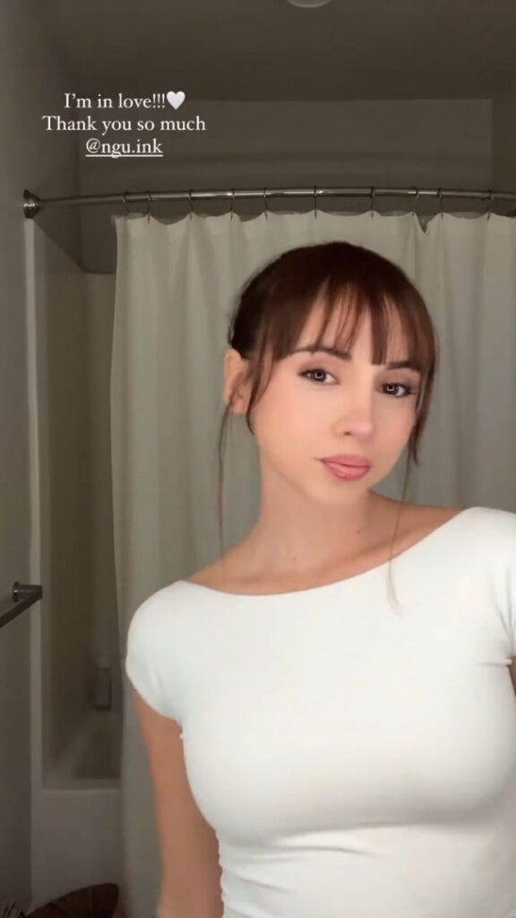 TikTok – ines.roml – Nude