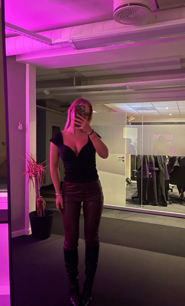 Instagram – Ingeborg Anna Matilde Hansen – Nude