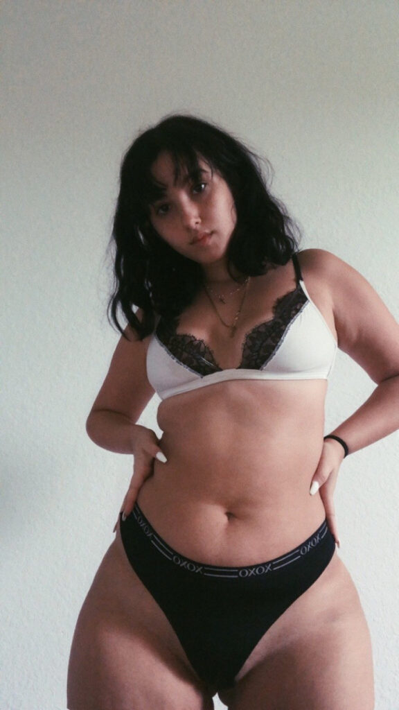 OnlyFans – ⠀X⠀ – Instantvogue / Ecchivogue – Nude Leaks