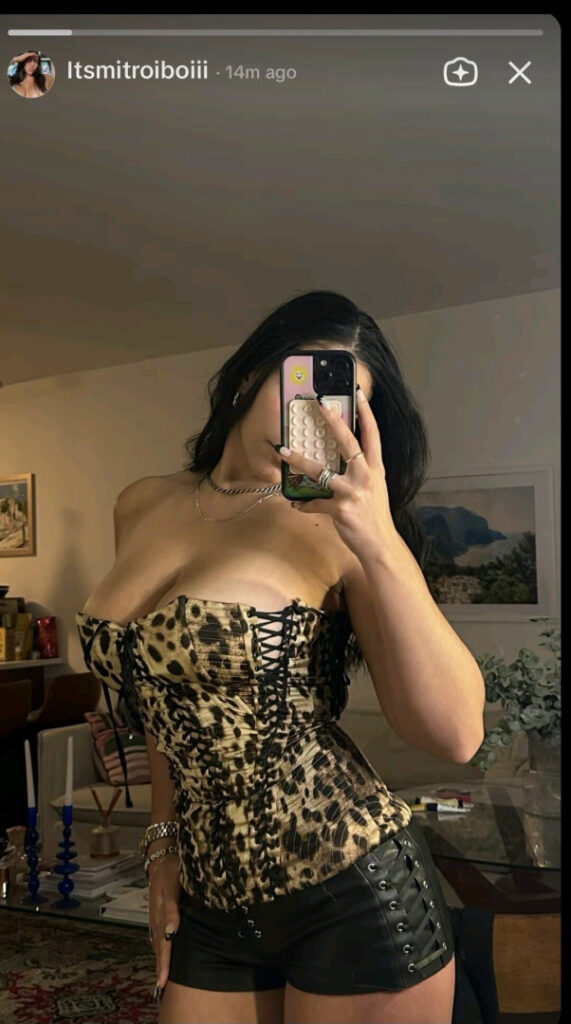 TikTok – Instagram – itsmitroiboiii – Nude