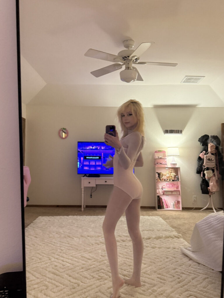 OnlyFans – ItsNotDatSrs / Notdatsrs / liz / lilredvlvt – Nude