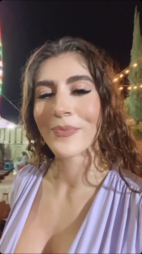 Instagram – ITZEL25_ – Nude