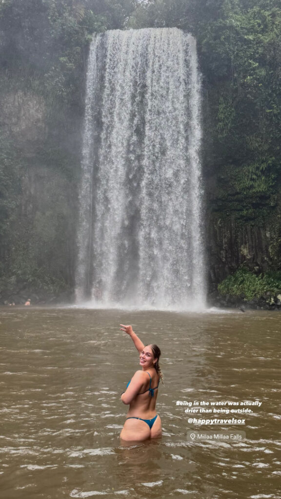 TikTok – Instagram – Izzy Swin / Izzyswin – Nude