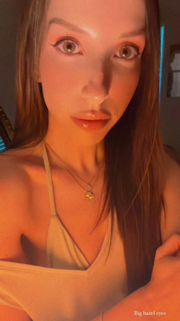 Twitch – JackieMButler – Nude