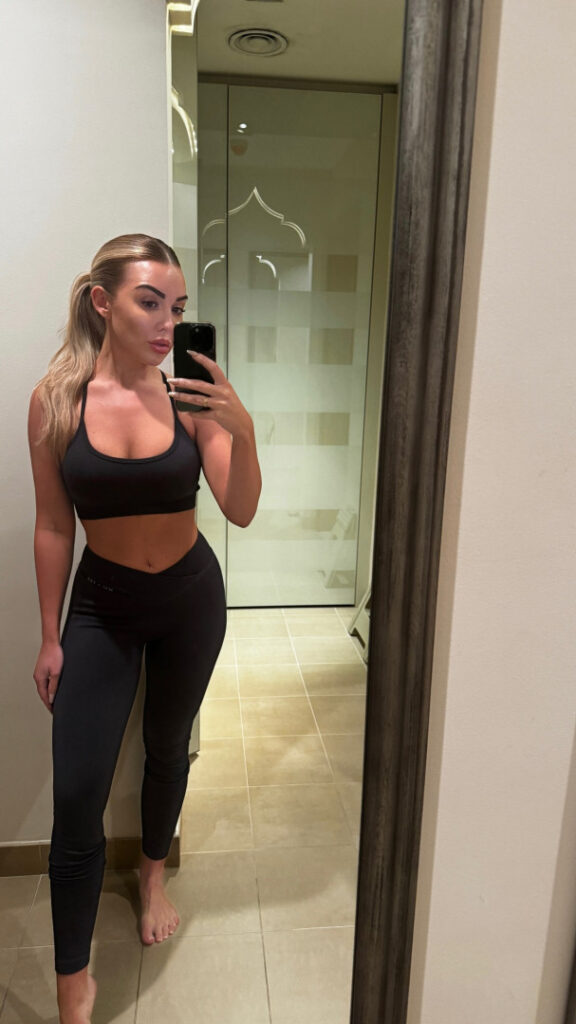 Instagram – Jemma Ellison – Nude