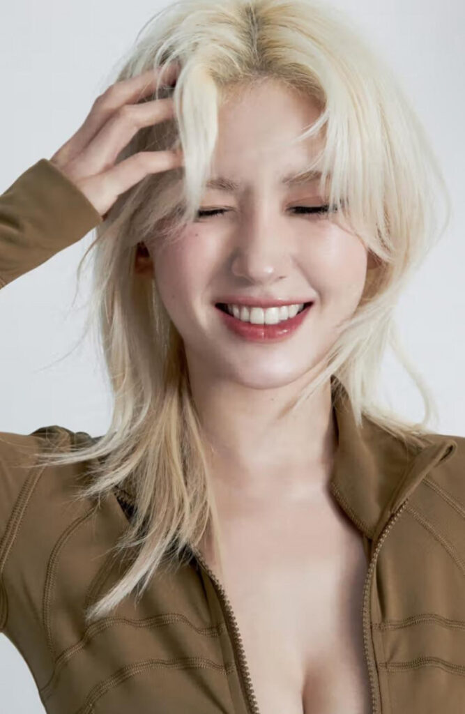 Celeb – Asian – Jeon Somi/ENNIK SOMI – Nude