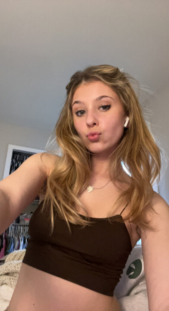 TikTok – Jessgeng – Nude Leaks