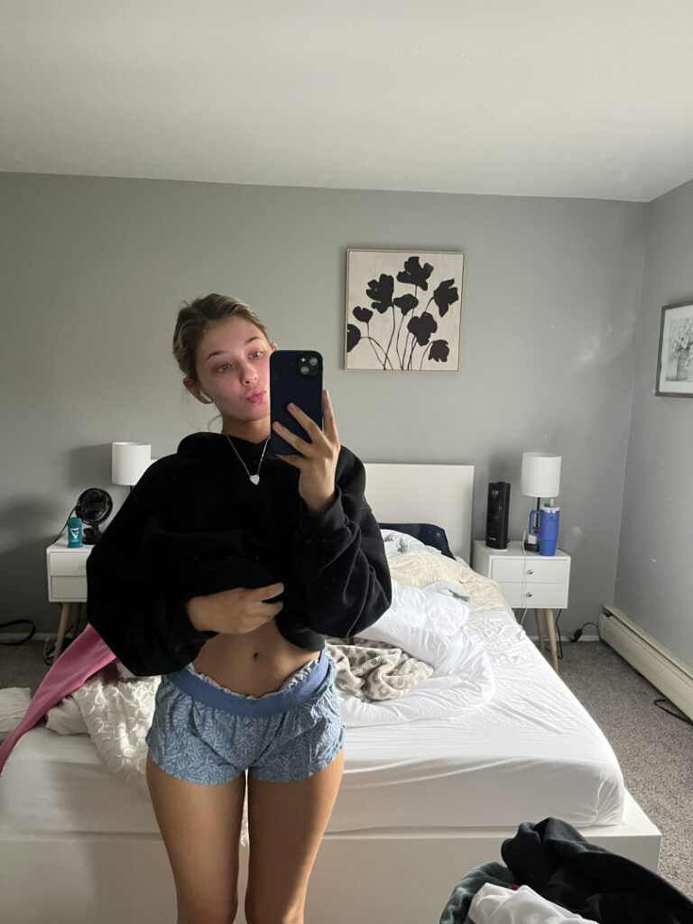 TikTok – Jessgeng – Nude Leaks