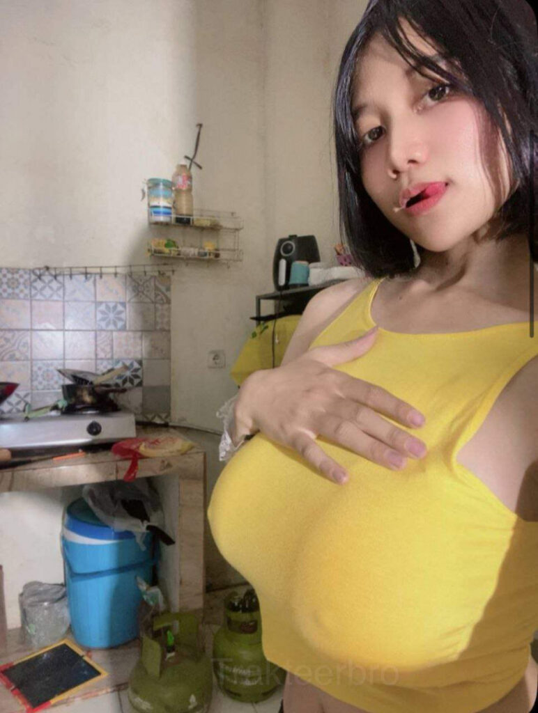 Instagram – Asian – Indonesian – jessicajess/babymoiii1 – Nude Leaks