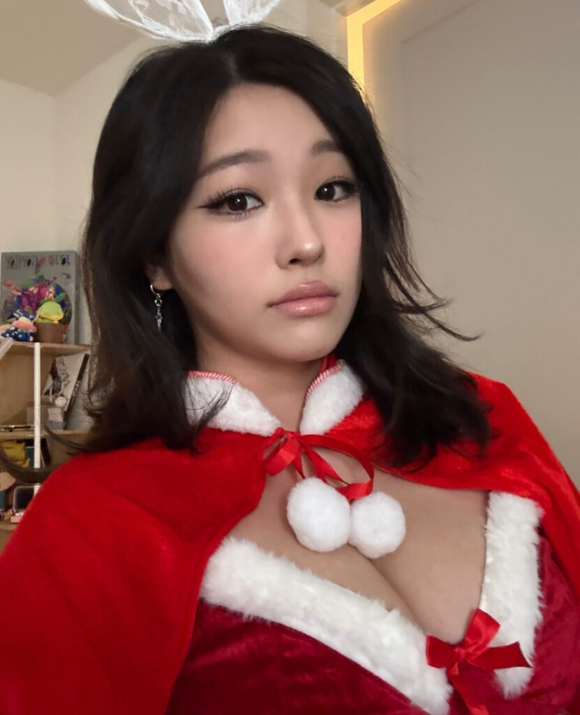 Twitch – Cosplay – Asian – Kang Hee Yoon / Hyoon / Aikuros – Nude