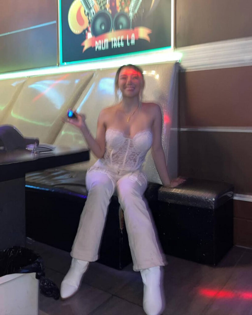 Instagram – Asian – katelyn young – Nude Leaks