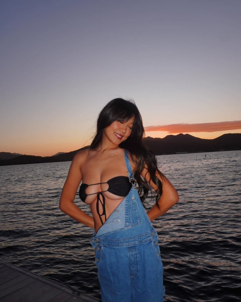 TikTok – Asian – kathyjchoi – Nude Leaks