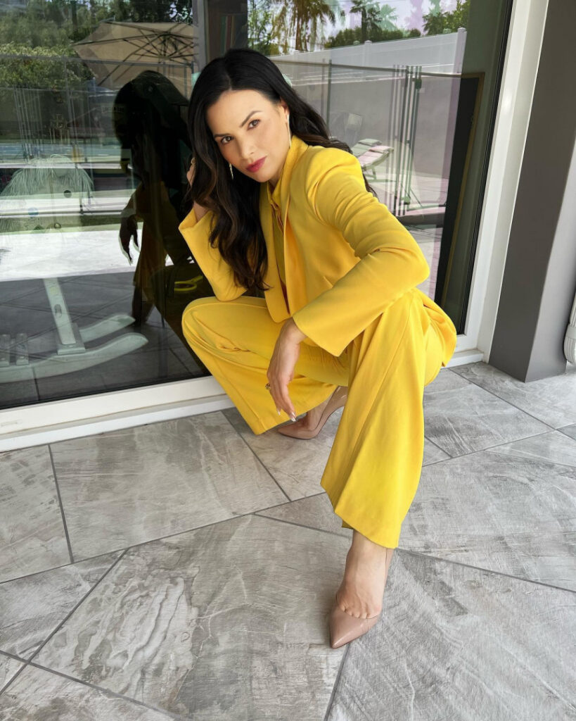 Celeb – Katrina Law – Nude