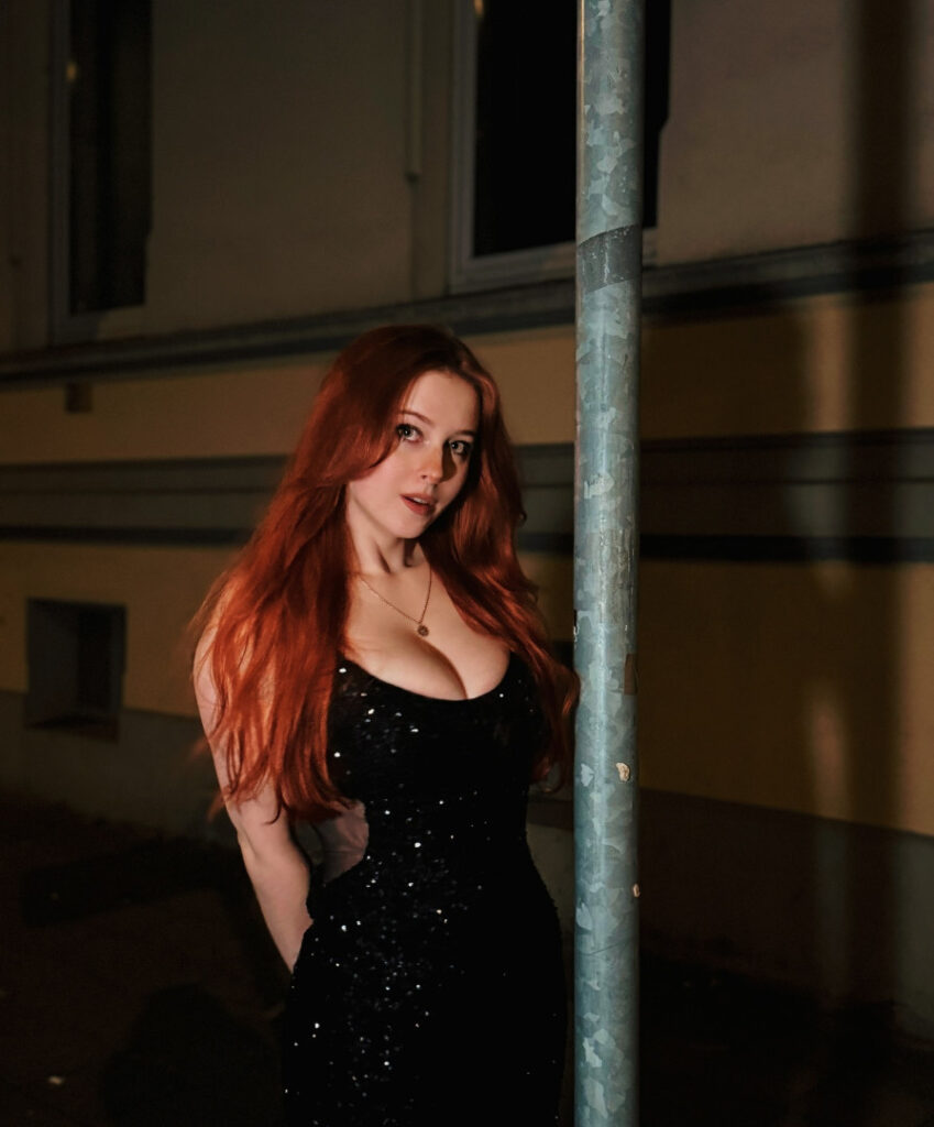 Twitch – KDRkitten – Nude