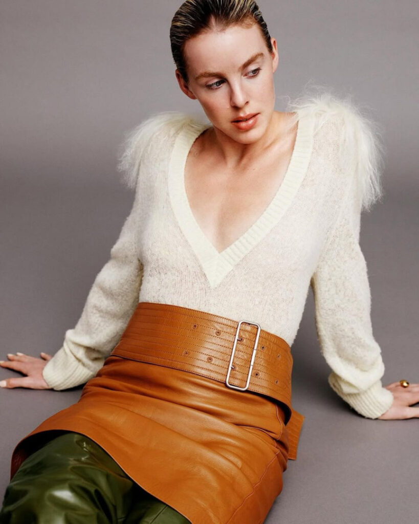 Celeb – Keely Hodgkinson – Nude