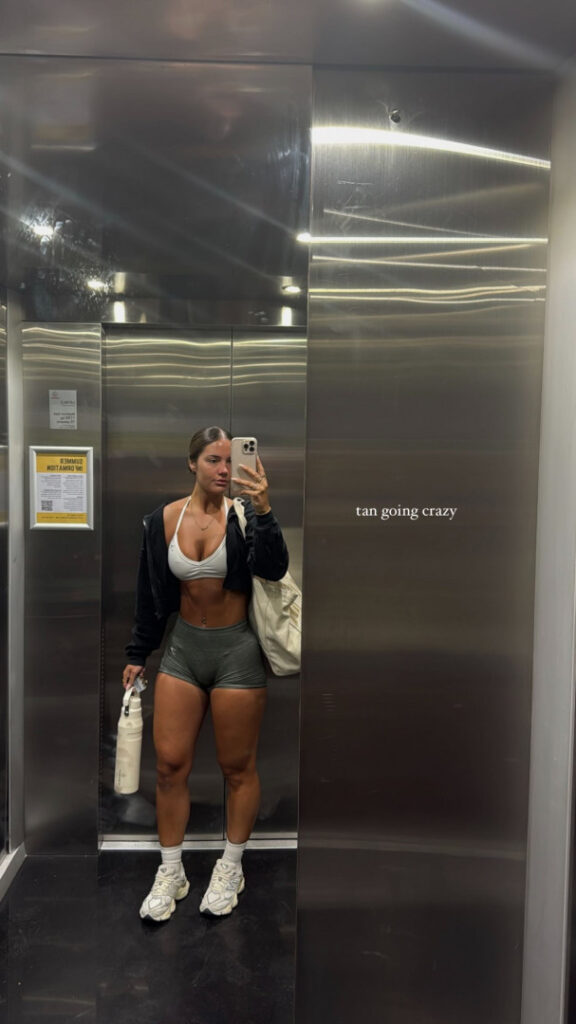 Youtube – TikTok – Instagram – Kelsie Faith Thomas – Nude Leaks