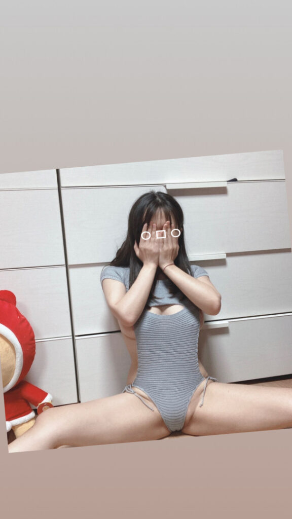 Instagram – Asian – kinnjust – Nude Leaks