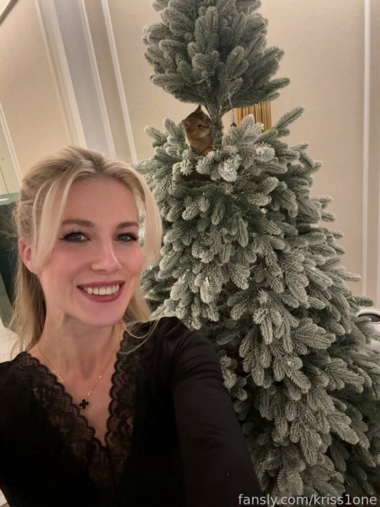 OnlyFans – Cam Girls – krissone / kriss1one – Nude Leaks