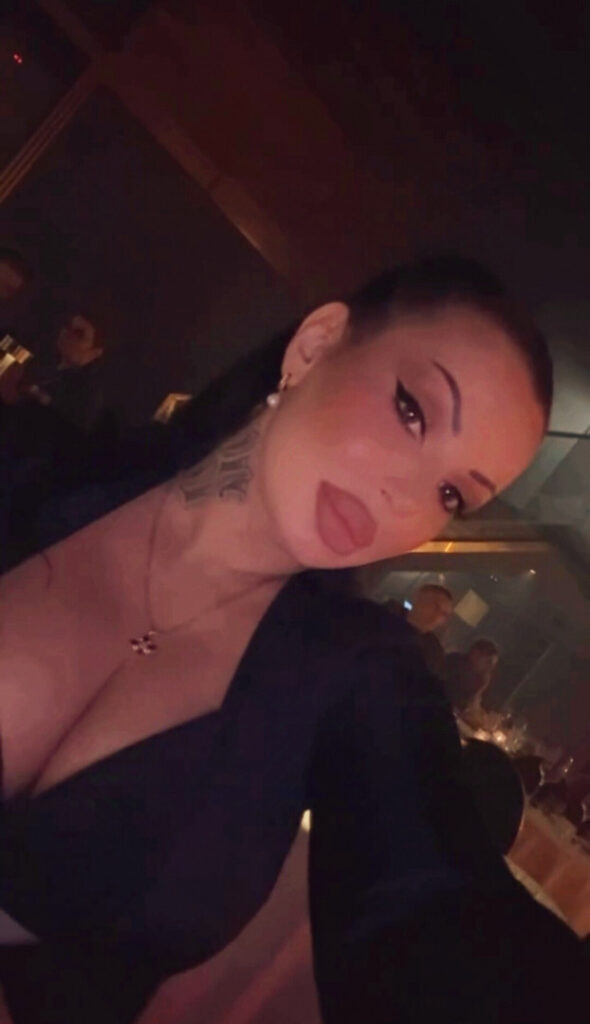 Instagram – T H I C C – Kristina Karieva – Nude