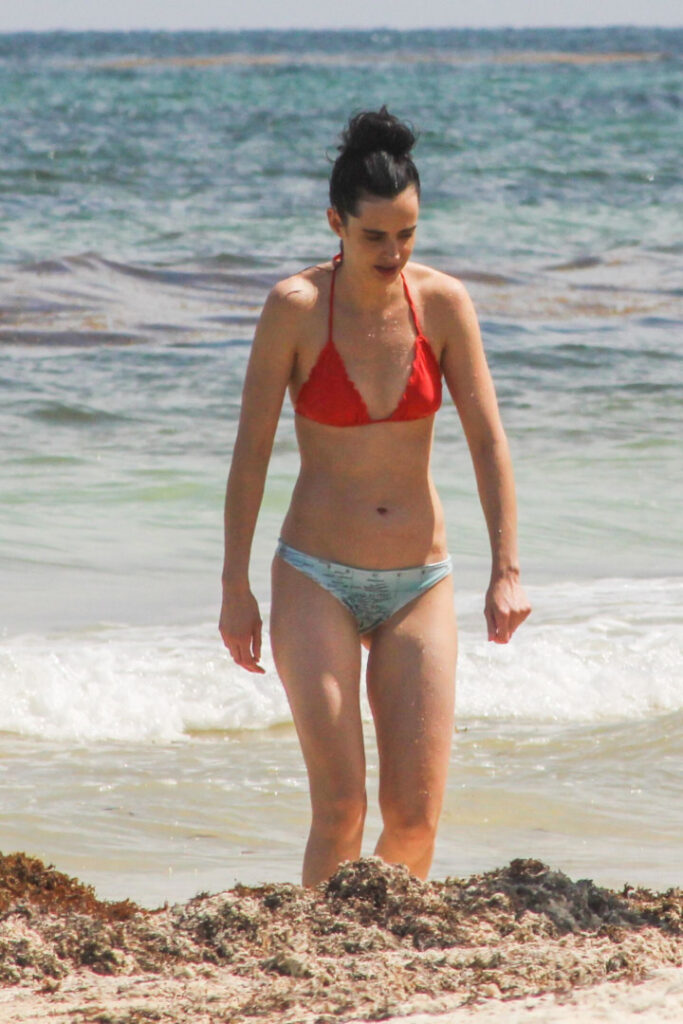 Celeb – Krysten Ritter – Nude