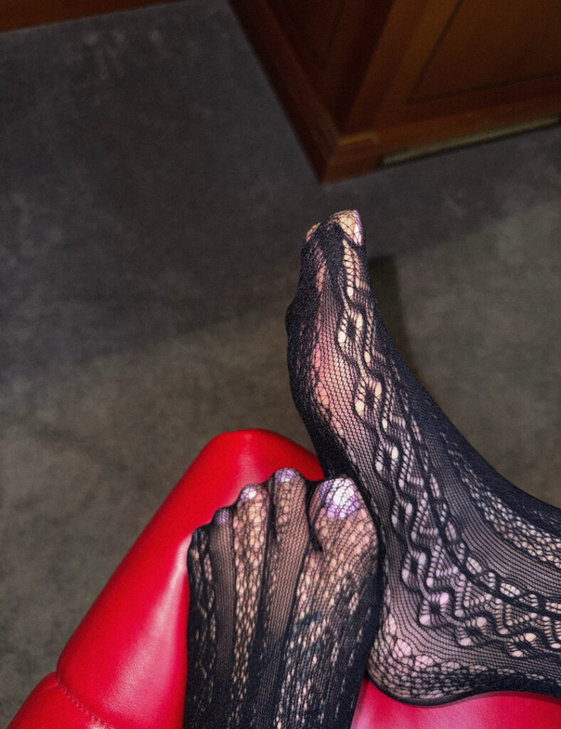 Twitch – T H I C C – Kunshikitty – Nude