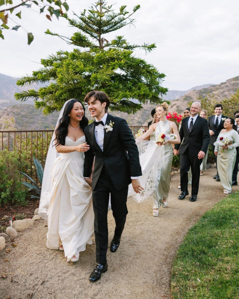 Celeb – Petite – Asian – Lana Condor – Nude