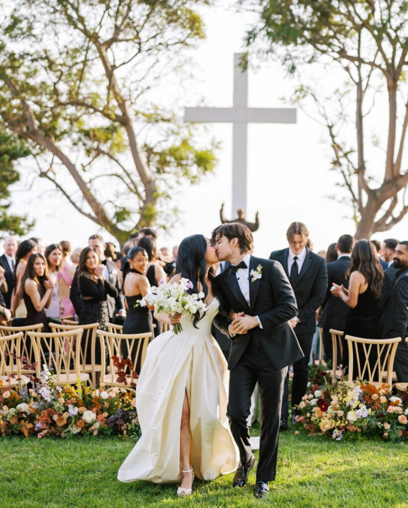 Celeb – Petite – Asian – Lana Condor – Nude