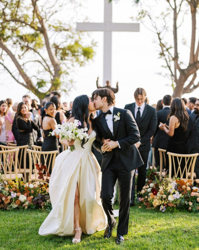 Celeb – Petite – Asian – Lana Condor – Nude