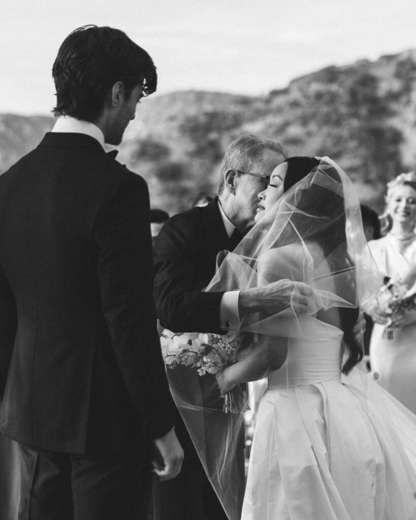 Celeb – Petite – Asian – Lana Condor – Nude