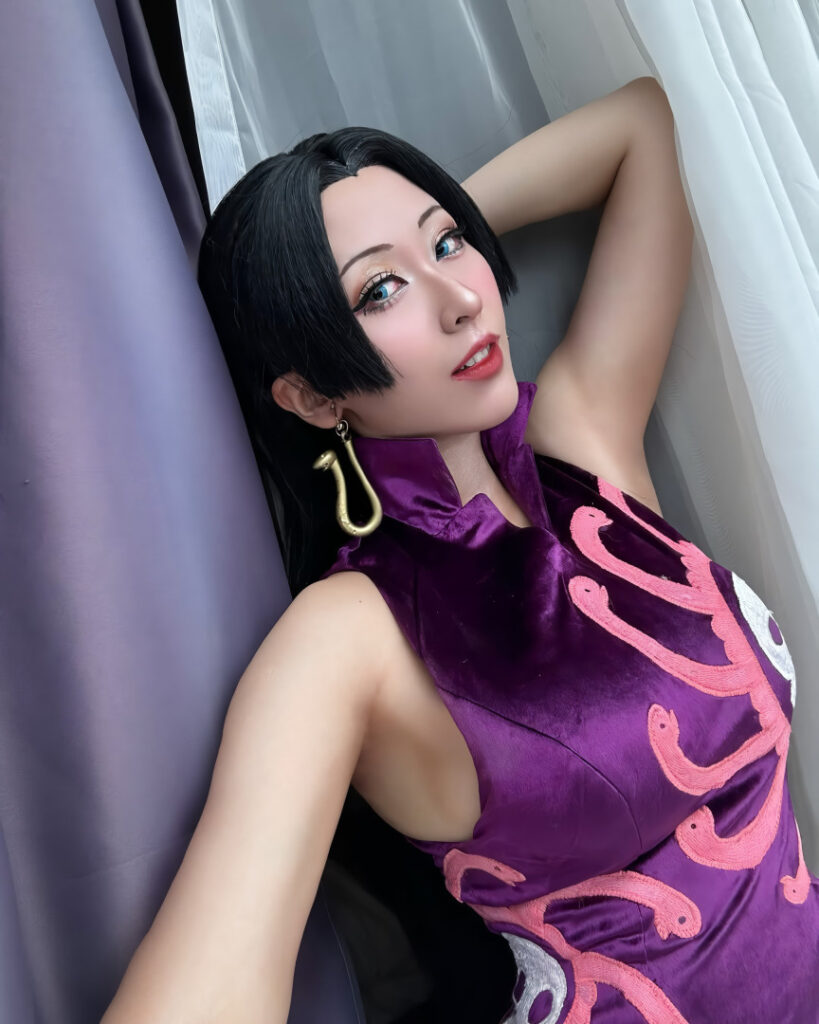 Cosplay – Asian – Indonesian – Larissa Rochefort – Nude