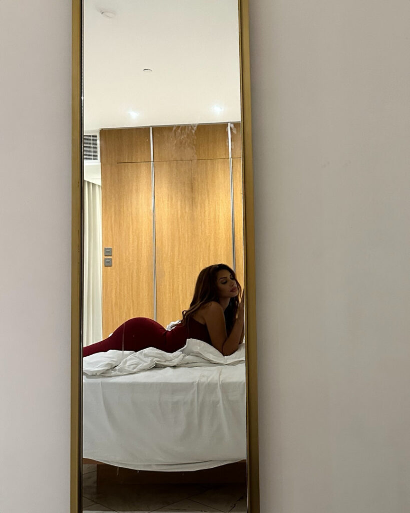 TikTok – T H I C C – Latina – laurgmzz /angelgmzz / angeL / AnGeL – Nude Leaks