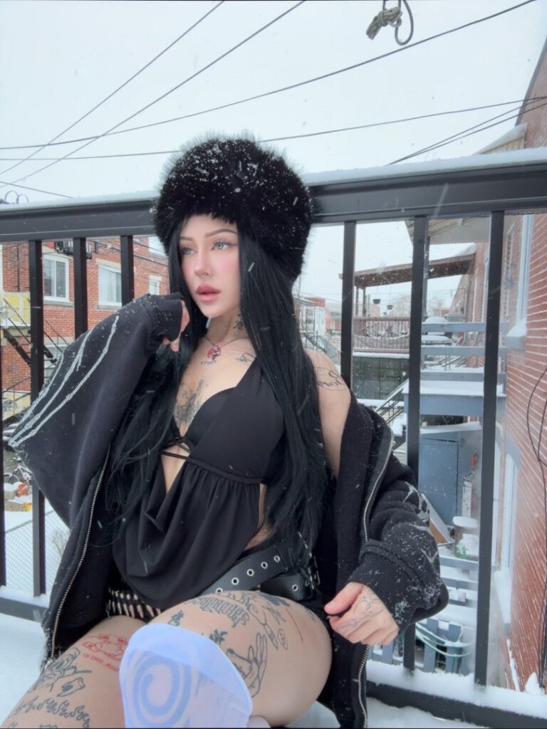 TikTok – Cosplay – Laurinchhhe – Nude