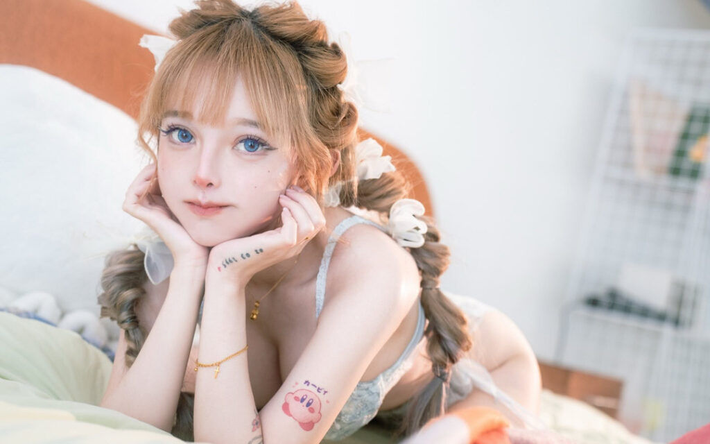 Instagram – Ko-fi – Le Josette – Nude