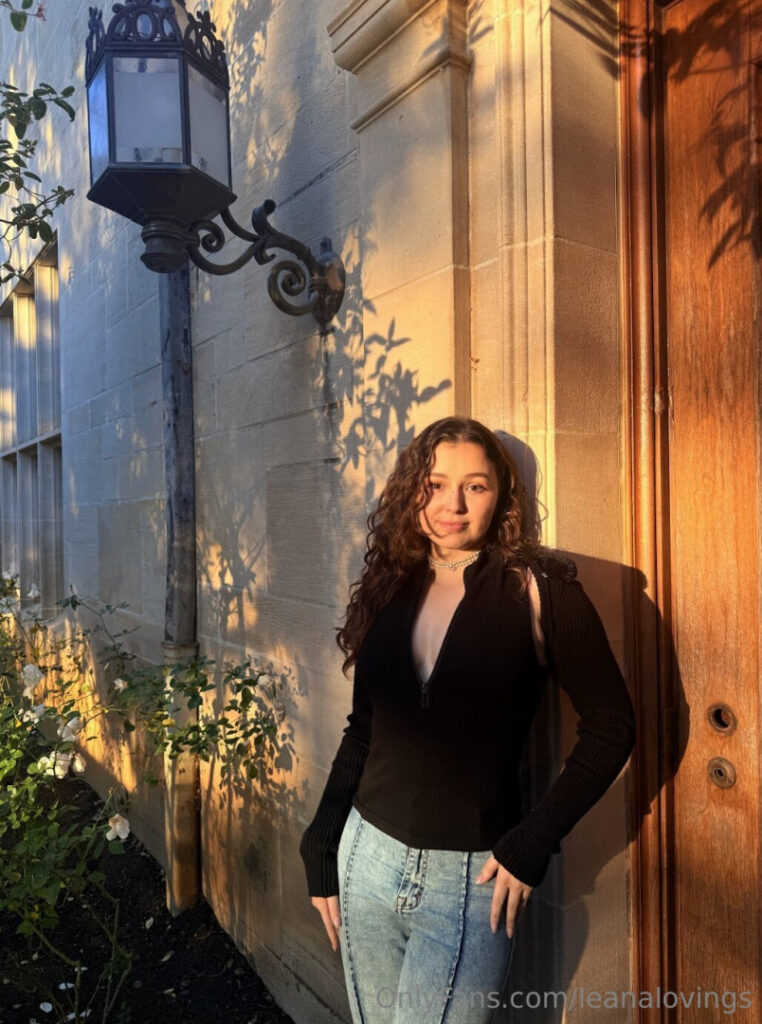 XXX – Leana Lovings – Nude