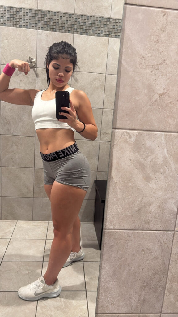 TikTok – Instagram – Leannnoriega / leann.noriega / leannmoniquee / hidingfromleann – Nude Leaks