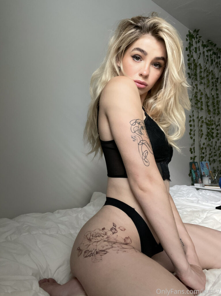 OnlyFans – Lems7 – Emily Oram – Nude