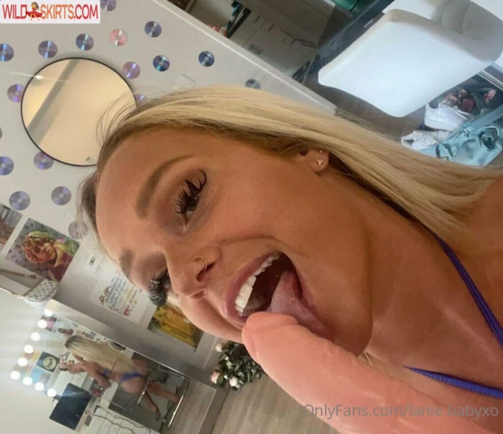 OnlyFans – Lexie Wilcox & Lanie Wilcox / xoxolexie & xoxolanie – Nude