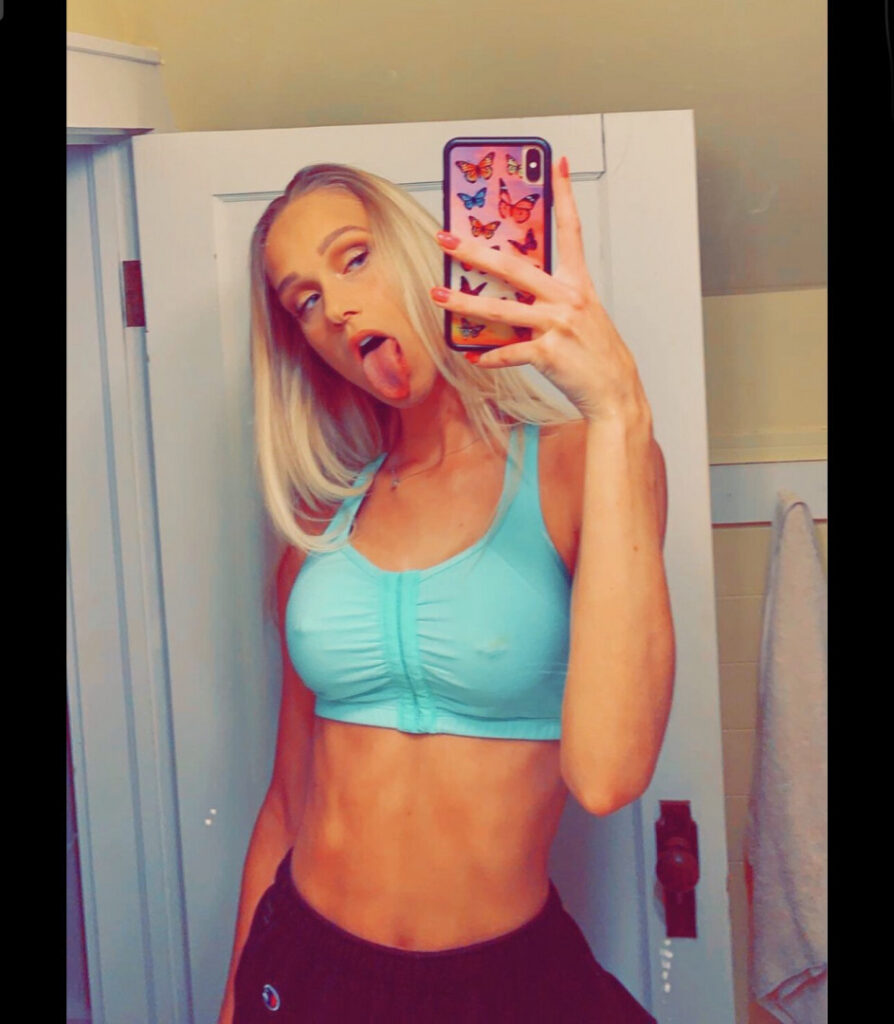 OnlyFans – Lexie Wilcox & Lanie Wilcox / xoxolexie & xoxolanie – Nude