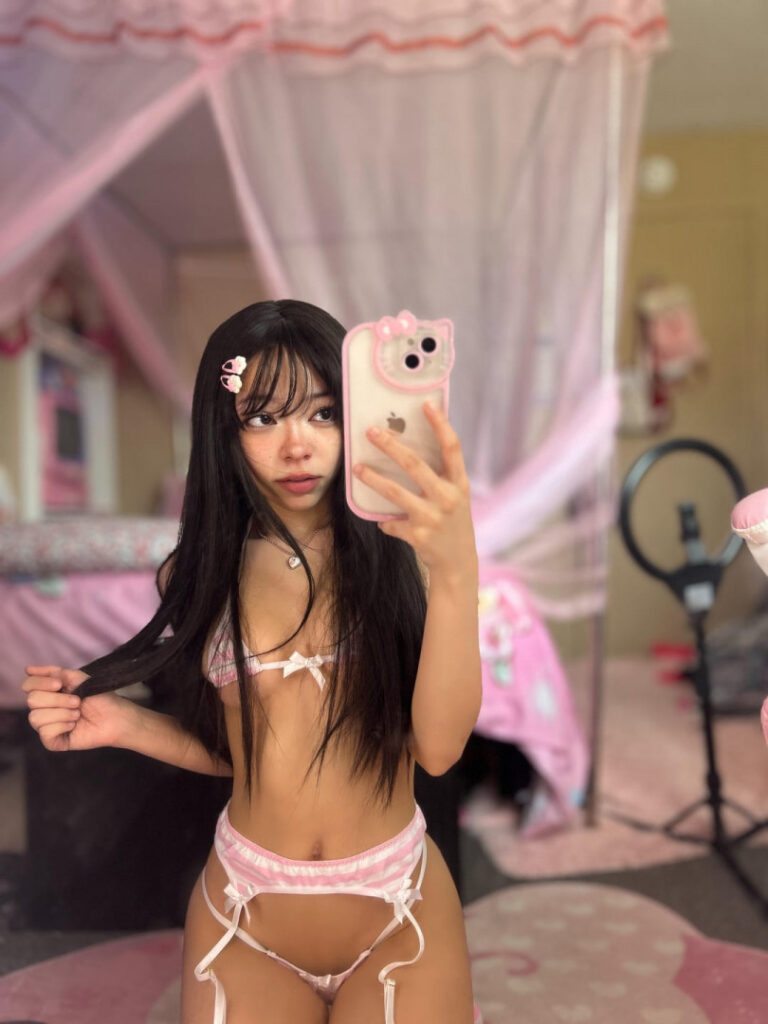 OnlyFans – Cosplay – lillianmaee / Lillian Mae / Lillian.bunniee – Nude Leaks