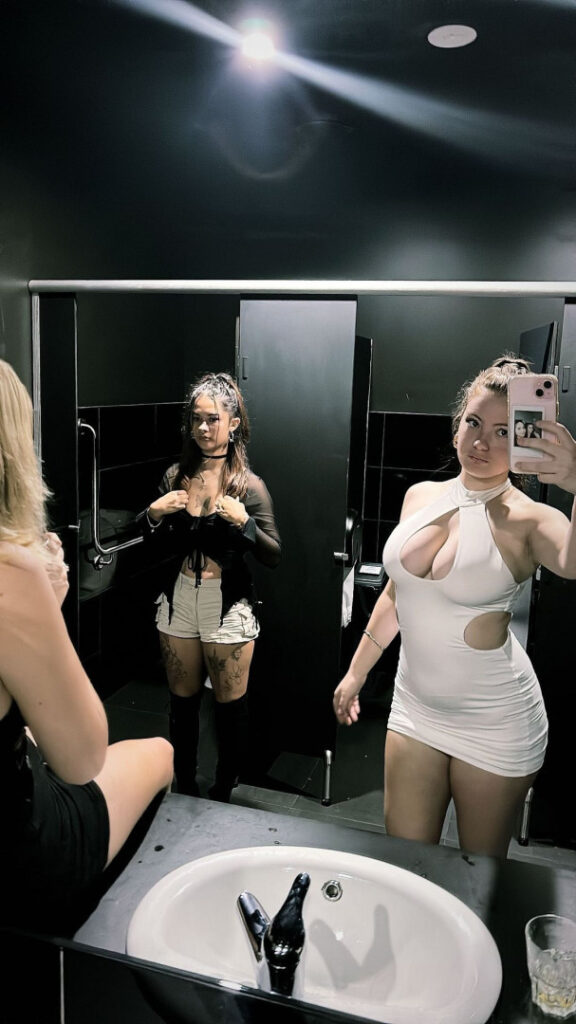 TikTok – BBW – Teen – lillil0ve / notlilo_2 / followjesusnotme2 / lilli_love – Nude