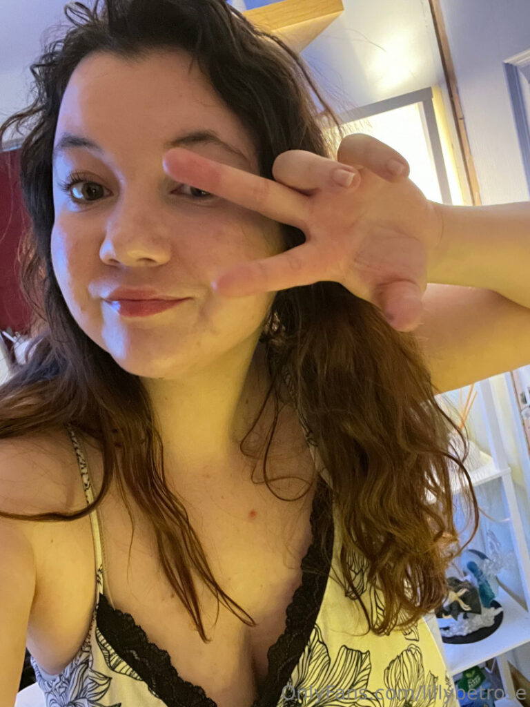 OnlyFans – Lillybetrose – Nude Leaks