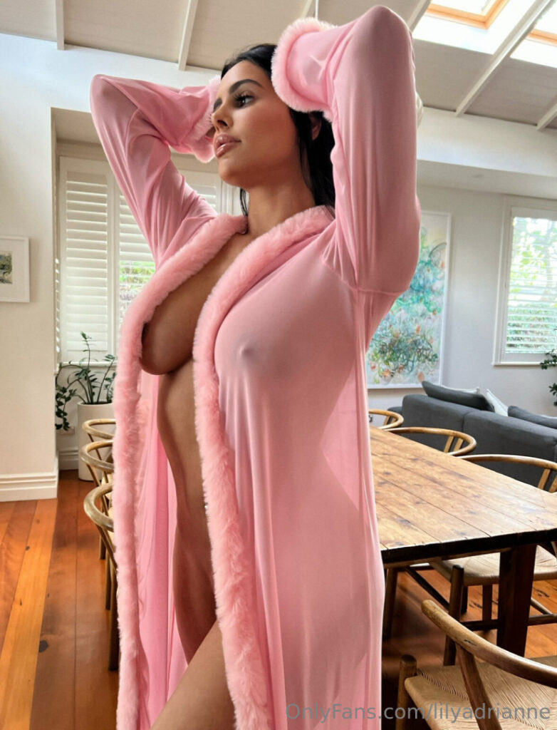 OnlyFans – Latina – Lily Adrianne – Nude