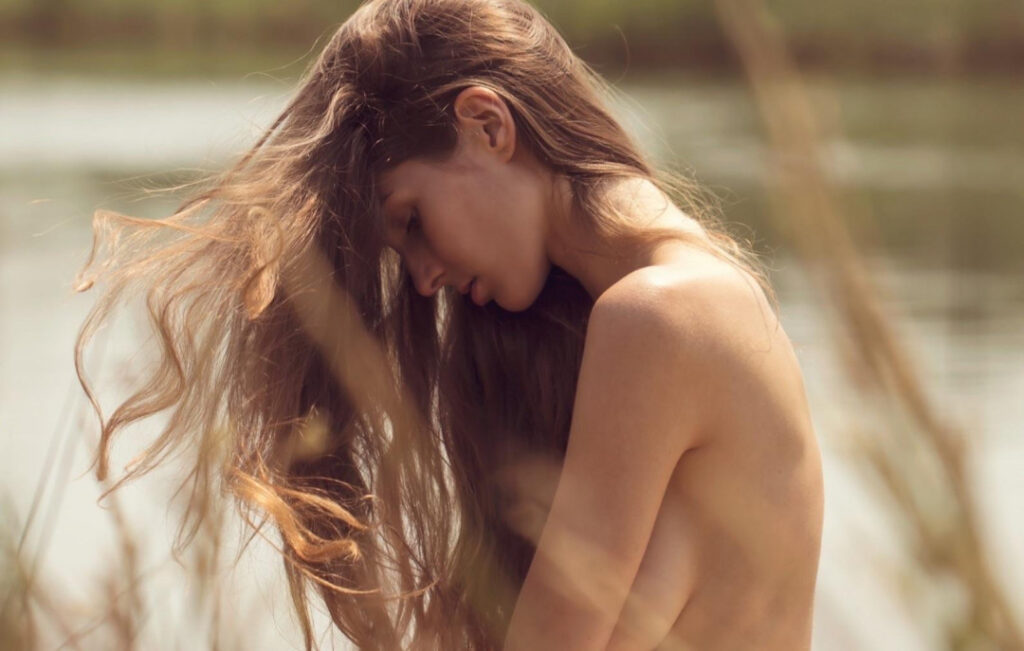 Instagram – Lina Lorenza – Nude