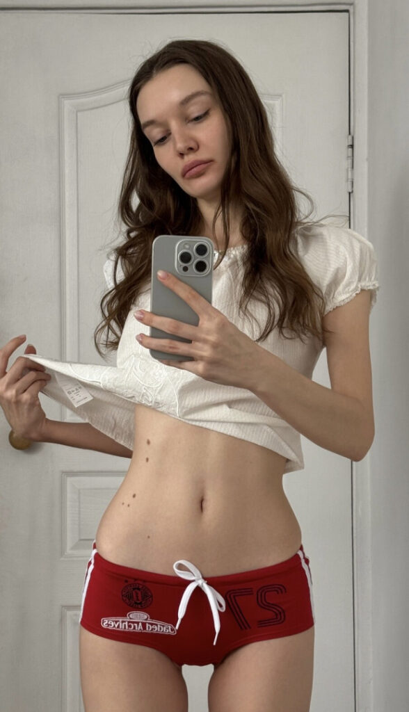 Patreon – Petite – litlonn – Katya – Nude