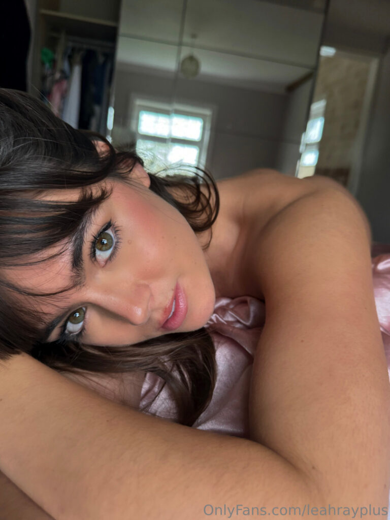 OnlyFans – Littleleah100 – Nude