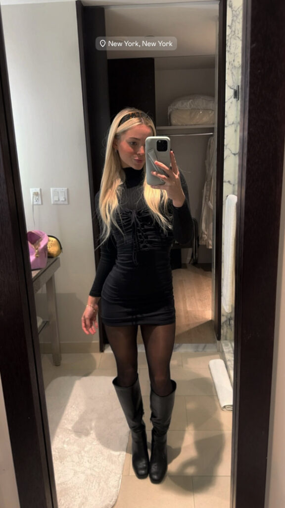 TikTok – Instagram – Teen – Livvy Dunne – Nude