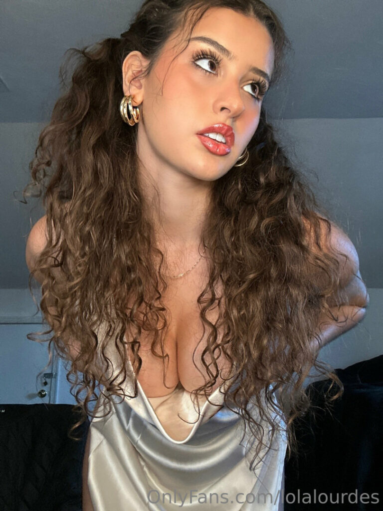 OnlyFans – TikTok – Teen – Lola Lourdes – Nude