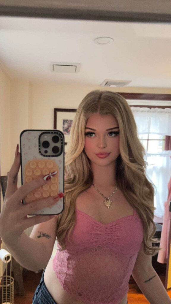 TikTok – Loren Gray – Nude